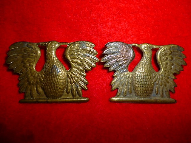 MM128a - 36th Peel Battalion of Infantry Collar Badge Pair